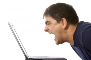 yelling-at-laptop-small Wat ?? Ils ont encore nerfés ma classe ?